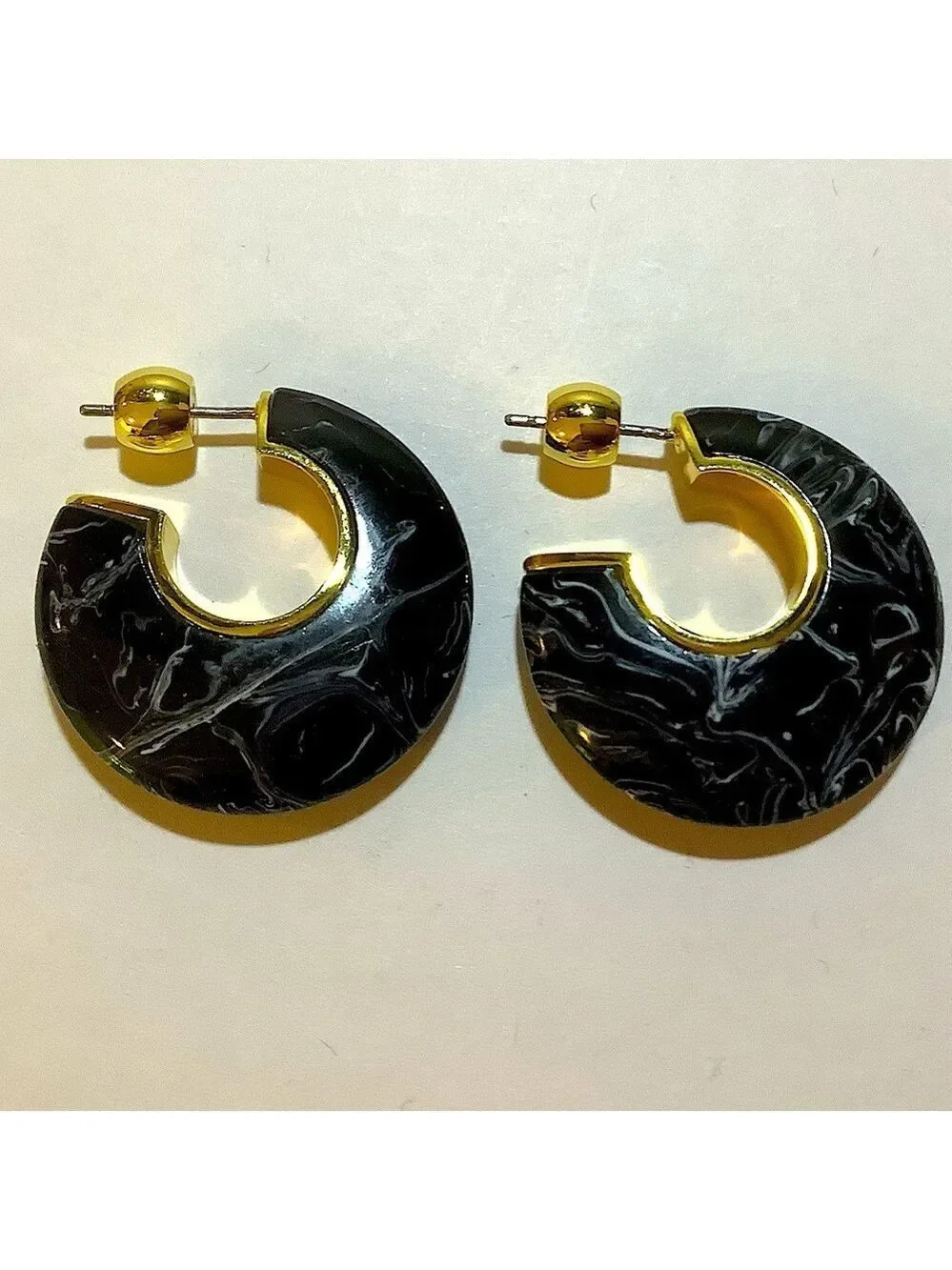 Gorjana these hoop